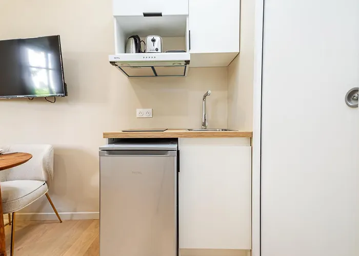 Charming Air-conditioned 파리